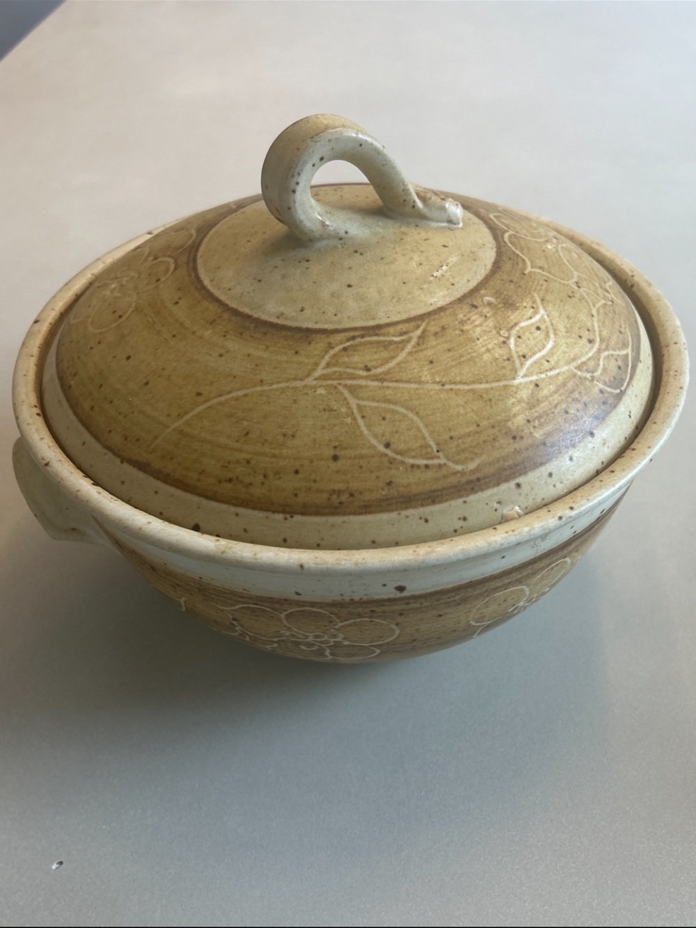Julia Rand Handcrafted Signed  Studio Pottery Stoneware Lidded Bowl in Tan/Cream